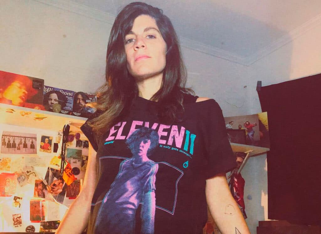 Lula Bertoldi: "Aún falta tiempo para se cumpla una igualdad entre artistas de diversos géneros" - El Festival Juntas ofrecerá los mejores shows musicales de artistas emergentes y también referentes de la escena. Esta ecuentro reunirá a EMME, Feli Colina, Dyhzy, Dolores Cobach, Connie Isla, Bimbo, Ine Maguire, La Coneja China, Neneca, Caro Donati, y más. Por otro lado, el lineup de este año, también estará integrado por bandas de todo el país que serán elegidas mediante un concurso con un jurado de lujo compuesto por Lula Bertoldi (Eruca Sativa), EMME, y Jesi Call. La convocatoria está dirigida a bandas en ascenso, lideradas por mujeres de todo el país y abierta a todos los géneros musicales. Lula Bertoldi. Foto: @lula_bertoldi