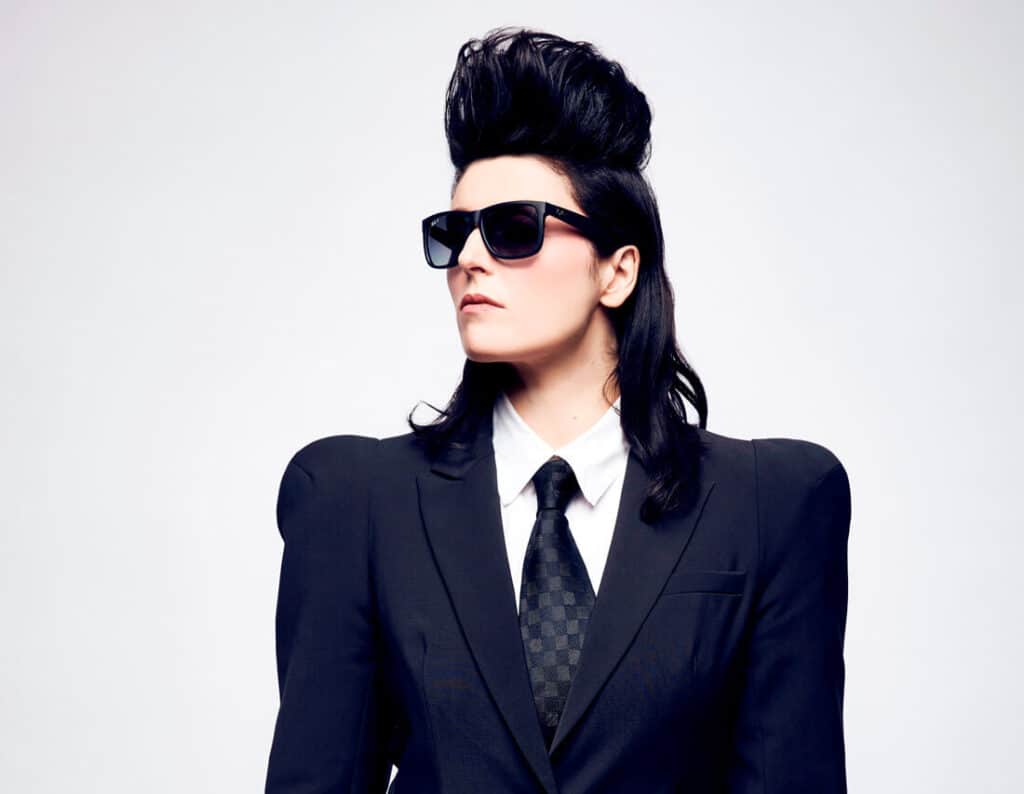 Maynard James Keenan: "El pasado te ayuda a pronosticar lo que se viene" - El cantante de Tool y su compañera Carina Round hablan del nuevo disco de Puscifer, "Existential Reckoning". Además explican cómo conviven el humor, las predicciones y los miedos. Entrevista exclusiva con Rock.com.ar. Maynard James Keenan 2