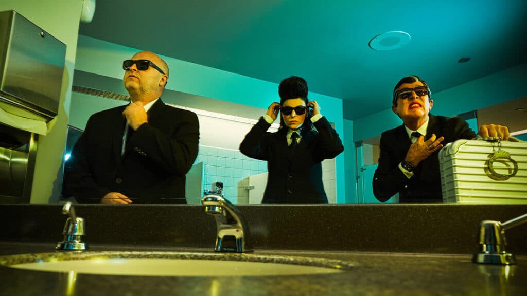 Maynard James Keenan: "El pasado te ayuda a pronosticar lo que se viene" - El cantante de Tool y su compañera Carina Round hablan del nuevo disco de Puscifer, "Existential Reckoning". Además explican cómo conviven el humor, las predicciones y los miedos. Entrevista exclusiva con Rock.com.ar. Maynard James Keenan 5