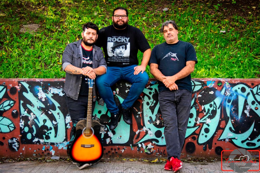 Parvas: "Deseamos que puedan encontrarse en nuestras canciones" - ¿A qué le canta Parvas? Parvas