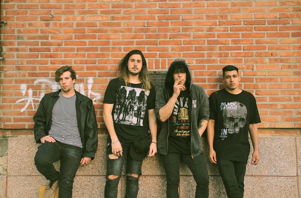 Reverb: "La salida del disco nos encuentra en el mejor momento" - "El rock no murió", suele decirse en la escena rockera argentina. Y ciertamente, permanentemente surgen grupos que revalorizan el género, apelando a sonidos clásicos pero también dándole nuevas vueltas para alimentarlo y hacerlo crecer. En ese mundo está Reverb, bajo la línea siempre atractiva del hard rock. Reverb
