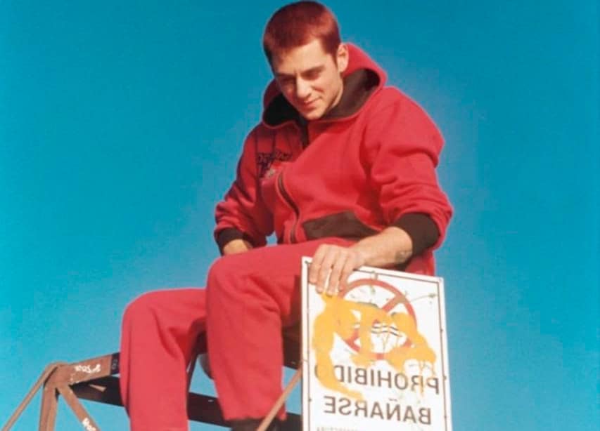 Simón Vaga lanza su álbum debut "Veranada" - Integrante de otros proyectos como Majatma, Simón Lucaccini, de 20 años nacido y criado en Bariloche, comienza a incursionar en canciones con otro enfoque y un rock con otro tipo de energía al proyecto de banda. Sonidos del sur. Vaga, o Simón Vaga, es un proyecto personal a un nivel profundo. Es una forma de hacer las cosas. Desde lo musical hay una combinación de indie rock, influencias del Hip Hop, el grunge y también a un nivel personal del punk y post punk. Simón Vaga