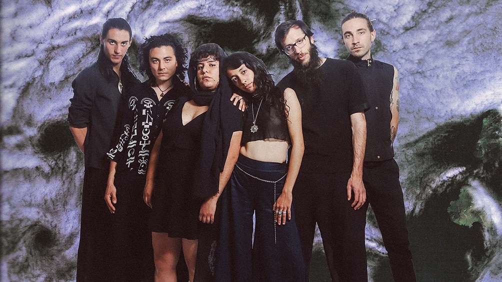 Spaghetti Western: rock progresivo, funk y folclore para letras sociales - De la mano de su reciente segundo disco, "Pangea", el grupo mendocino Spaghetti Western, que combina rock progresivo, funk y pinceladas de folclore, incluye una mirada política que para la cantante, autora y guitarrista Francisca Figueroa se debió a que la atmósfera del conjunto "da espacio para letras más sociales, de protesta, de denuncia, un poco más de frente". Spaghetti Western