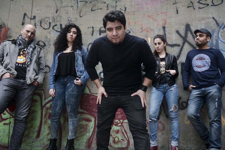 Alter Idem: Canciones sin censura - Alter-Idem refiere a otro exactamente igual a uno, algo así como un doble. ¿A qué es igual Alter-Idem? Alter Idem
