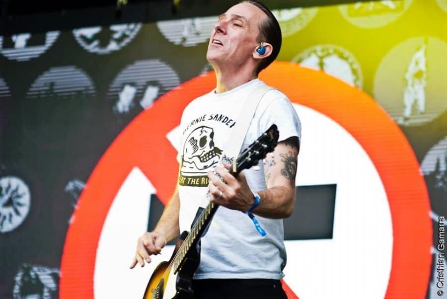 Bad Religion: "La raza humana se destruirá a sí misma" - Pero en medio de tanto revuelo hubo una constante: Bad Religion haciéndose eco de las problemáticas sociales. La intención del grupo, a lo largo de estas casi cuatro décadas, no fue modificar la ideología de nadie, sino alentar a que cada uno piense por sí mismo. O en otras palabras, impulsar el razonamiento. Bad Religion