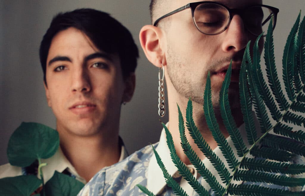 Lynx y su EP en cuarentena - El dúo platense Lynx lanzó el EP "Ruderal" de seis canciones, de las cuales cinco son reversiones de su último disco más el estreno de "Prisa". Lynx