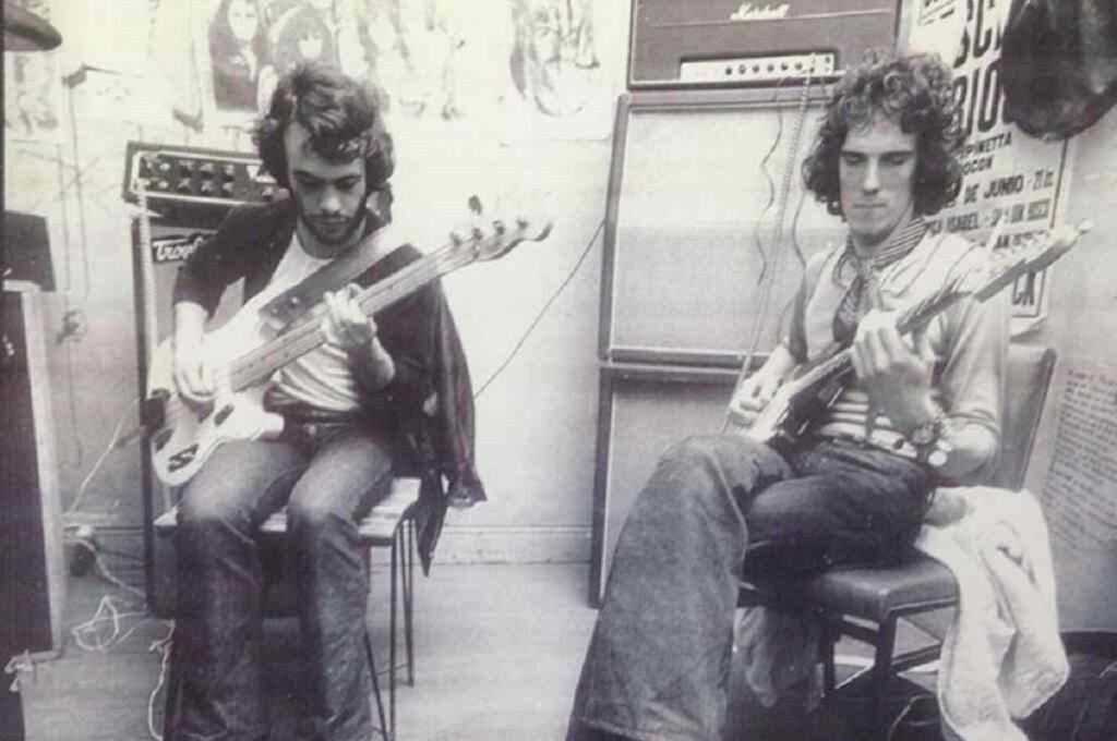 Adiós a Bocón Frascino - Osvaldo "Bocón" Frascino, músico, bajista de Pescado Rabioso y coautor junto a Luis Alberto Spinetta de "Me gusta ese tajo" y "El monstruo de la laguna", falleció a los 69 años por un problema hepático, informaron sus allegados. bocon en jade