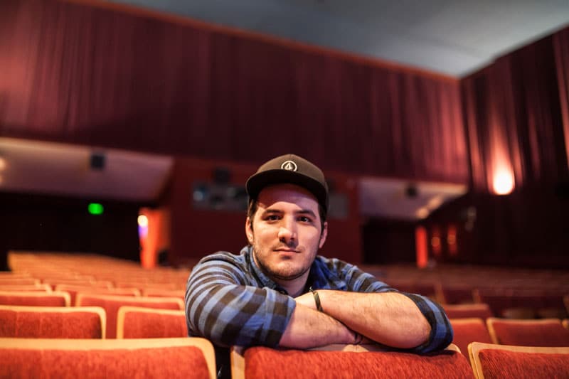 De Cemento a Peek Studios - Lisandro Carcavallo supo cosechar su talento como director y productor de contenidos destacados a nivel nacional e internacional. Sin ir más lejos, luego del éxito de "Cemento - El Documental" en diferentes partes del país, avanzó en el desarrollo de su productora Decime Puente hasta llegar a una de las plataformas más revolucionarias de los últimos tiempos. licha