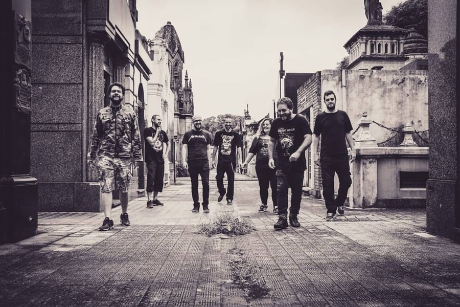 El Parricidio Se Está Efectuando Rock Ar