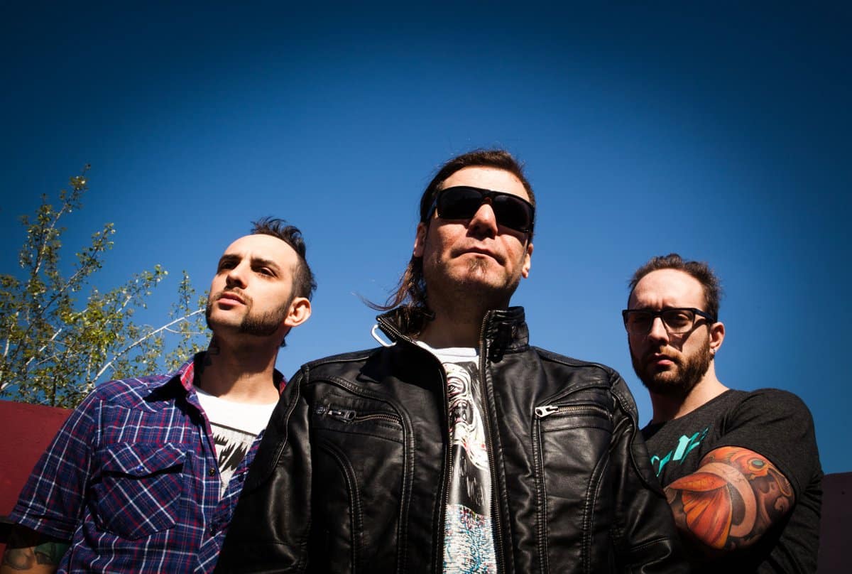 Carajo: "El rock nos sienta bien" - En sus inicios se los vinculaba con bandas de metal y este año compartieron terna con Calle 13 y Jorge Drexler en los Premios Shock Tigo. ¿Cómo definirían a Carajo en la actualidad? carajo