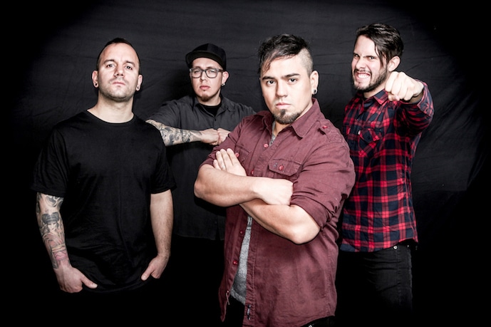 DUM: "El paso del tiempo termina siendo determinante para la banda" - DUM es una banda argentina de rock alternativo formada en 2014, con influencias del Grunge, New Metal, Punk y Hard-core. Actualmente está integrada por Juan Balvin, en voz; Federico Ghidella, en guitarra; Diego Bono, en bajo; y Lucas Silvestri en batería. Los mismos dieron origen a un EP de 5 temas, estrenado en 2014, y su primer disco de estudio denominado "Ser", que incluye once temas propios y fue grabado en Estudios Tónica en 2016. dum