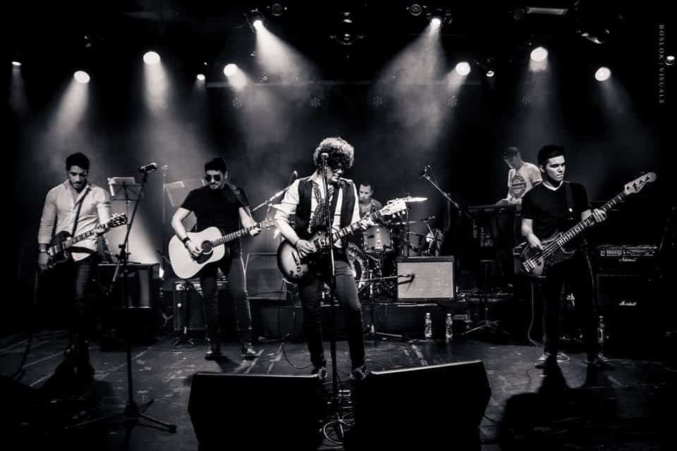 Manjar: 3 años de rock explosivo en La Trastienda - Un espectáculo que arrancó minutos antes de la medianoche con un servicio de catering premium para la prensa, el saludo entre colegas, bandas amigas que se hicieron presentes y el reencuentro de manjares con muchas ganas de rockear. manjar