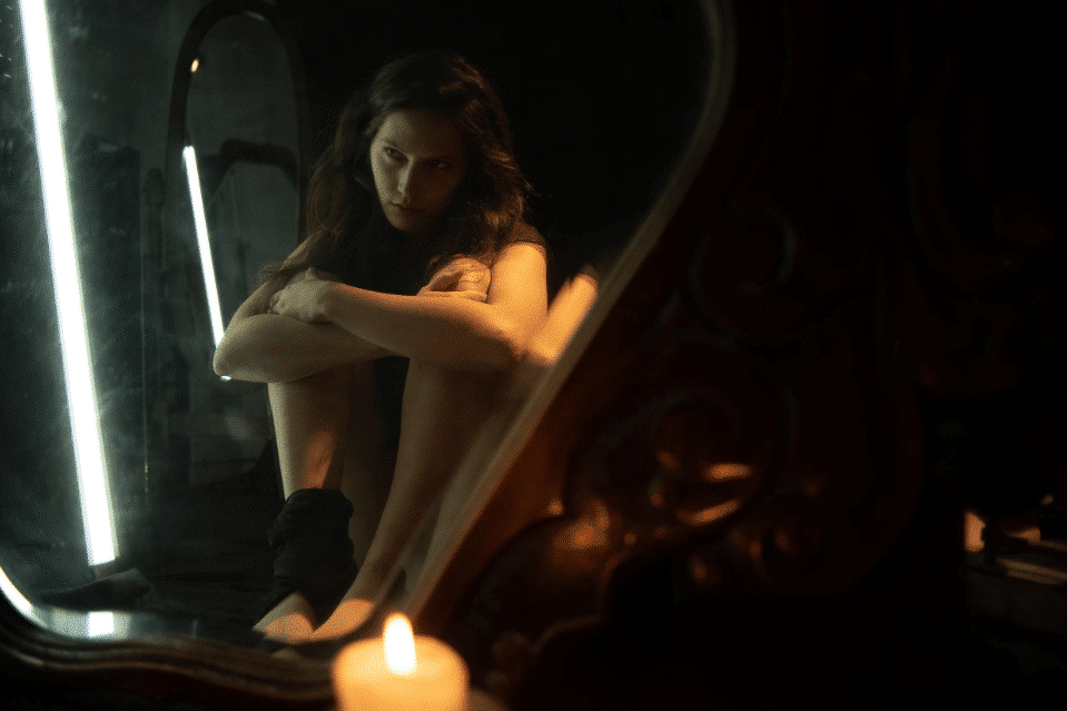 Feli Colina: "Mi lugar de pertenencia es mi propio cuerpo" - La cantautora salteña radicada en Buenos Aires Feli Colina presenta "Feroza", su muy interesante segundo material, producido por Juanchi Baleirón y grabado en los míticos estudios de Abbey Road en Londres. 070dbcde 7f39 451b 8464 2d66c82b88db