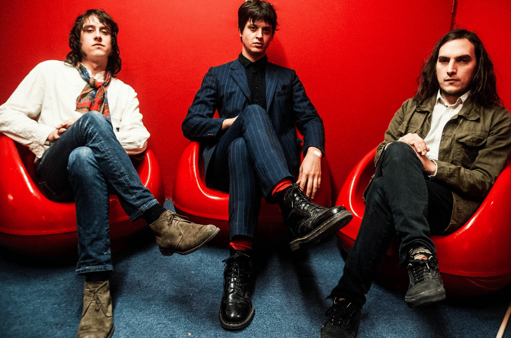 Knei: "Somos nómades del sonido" - Con la influencia del rock y el blues de los 60 y 70, el power trío pampeano radicado en Buenos Aires Knei presenta su nuevo disco, "III". 283ff906 9e52 49c6 869e 607a455d052a