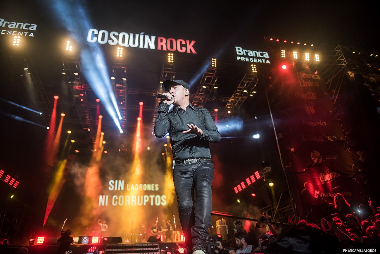 Cosquín Rock 2017: Día 3 - Terminó la edición 17 del festival, que en su última jornada repasó los 50 años del Rock Nacional y tuvo también como protagonistas a La Beriso y la lluvia que opacó el comienzo de la tarde. 30c21da6 c616 42e7 8ccd b97dead6092b