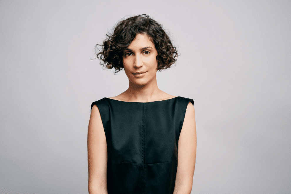 Candelaria Zamar: "Esta vez pude expandirme un poco más" - "Son ocho canciones compuestas en momentos diferentes, algunas en años diferentes incluso, que al momento de reunirlas para hacer el disco me di cuenta que tenían cosas en común, o más bien unos hilos que las atraviesan a todas y las conectan tanto en lo musical como en las letras –explica Candelaria Zamar-. Fue loco cómo en el proceso de producción se fueron revelando sentidos que antes no había visto". 3176e29c d384 4e1b 9955 3fb6c0a04b21