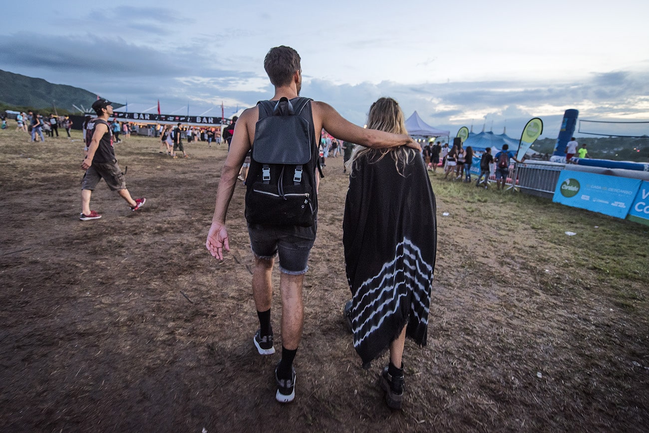 Cosquín Rock 2017: Día 3 - Terminó la edición 17 del festival, que en su última jornada repasó los 50 años del Rock Nacional y tuvo también como protagonistas a La Beriso y la lluvia que opacó el comienzo de la tarde. 5a9ae97a 7bfd 482f adcd 4a6e1a82ff35
