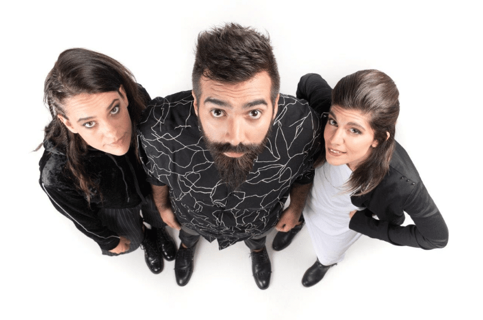 El Movistar FRI Music desembarca en Neuquén con Kevin Johansen, Cuarteto de Nos, Eruca Sativa y La Valenti - Movistar FRI Music ya es un clásico de los festivales de música en Argentina, con nueve años de historia y una gran lista de artistas nacionales e internacionales que pasaron por sus escenarios en distintas ciudades del país. El homenaje a la trayectoria de Charly García, la vuelta de los Fabulosos Cadillacs, la presentación del ex Beatle Ringo Starr, el primer show en el país de MS Lauryn Hill, y las celebraciones a Soda Stereo y Sumo con las mejores bandas de la región son algunos de los hitos del Movistar FRI. Una cita imperdible para todos los que estén en Neuquén. 5c485301 c62c 4904 bb02 96c71e84acaa