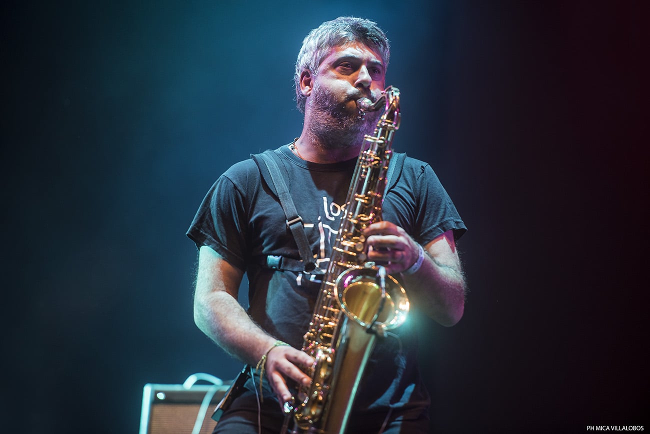 Cosquín Rock 2017: Día 3 - Terminó la edición 17 del festival, que en su última jornada repasó los 50 años del Rock Nacional y tuvo también como protagonistas a La Beriso y la lluvia que opacó el comienzo de la tarde. 7c6421fd 80bd 403a a146 83df45469030