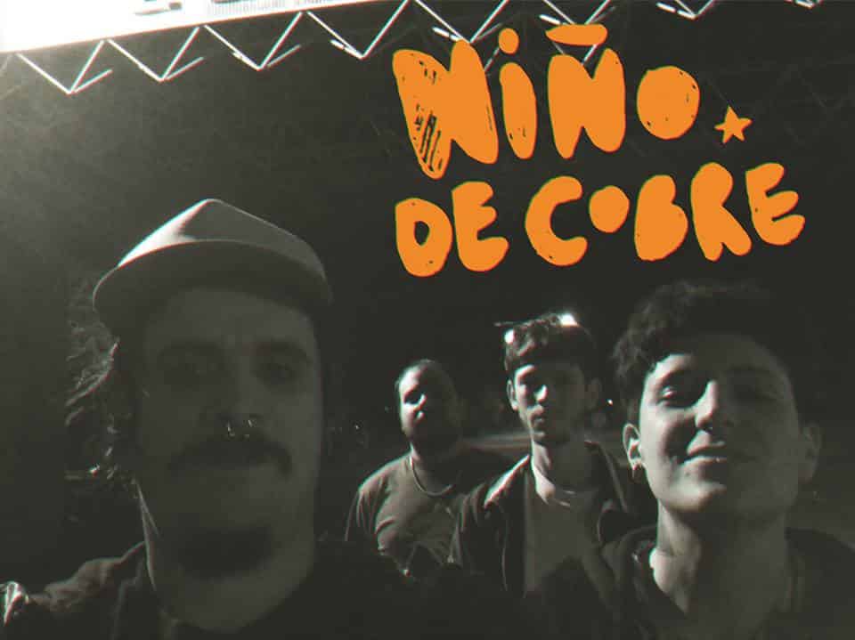 Niño de Cobre: "Estamos convencidos del poder de la autogestión y el compañerismo entre bandas" - En ese sentido es muy amplio, somos cinco y los cinco de gustos diferentes, muy pocas veces coincidimos, y eso hace que haya influencia de varios géneros y varias bandas. Hay mayor influencia del punk y subgéneros pero te podría nombrar desde Fun People, Loquero, a Las Ligas Menores y Mi Amigo Invencible. 876fcd1e bcf4 4b4b 8b16 89e8b4e88019