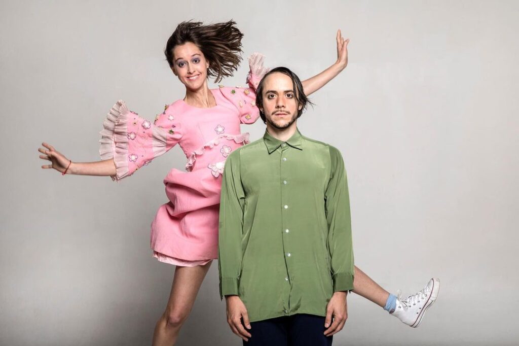 Ainda - Esmeralda Escalante y Yago Escrivá formaron Ainda en el año 2012 y desde entonces su música los llevó a diversos escenarios de Europa, México, Uruguay, Brasil, Estados Unidos y el interior de Argentina. Siendo artistas independientes, sus voces sonaron en salas como el Teatro Gran Rex, Centro Cultural Kirchner, ND Teatro, Coliseo, Estadio Malvinas Argentinas, y el Estadio Bicentenario, Tecnopolis entre otros. Ainda. Foto: Nora Lezano