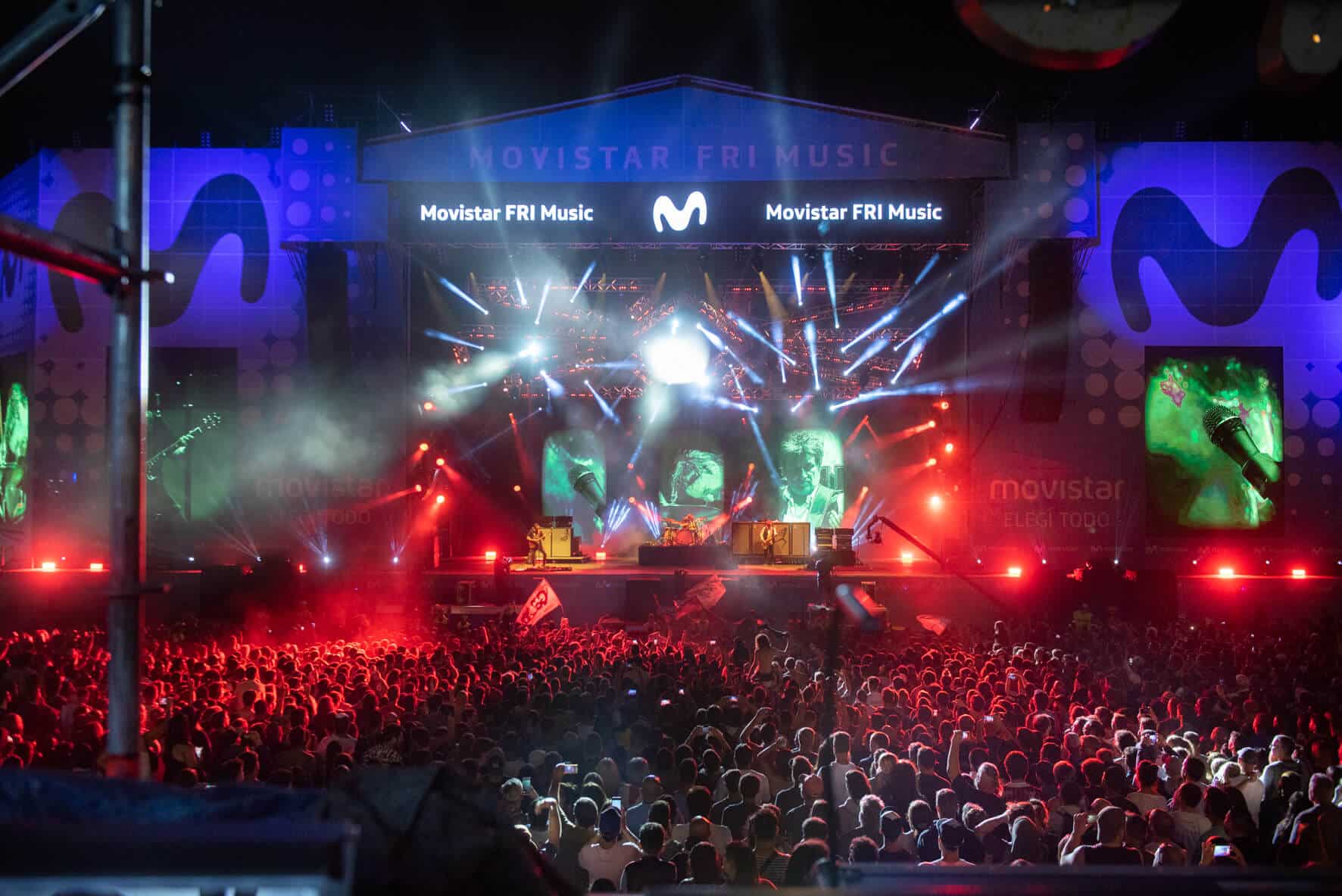 Divididos dio un show para el recuerdo en el Movistar Fri Music de Mar del Plata - El pasado sábado 25 de enero, más de 140 mil personas se acercaron al Paseo Hermitage para ver a Divididos en el marco de un nuevo Movistar Fri Music. Los encargados de precalentar una jornada a puro rock fueron Científicos del Palo y Julieta Rada. af917ea7 2850 4869 abfa adbfb4ad02d4