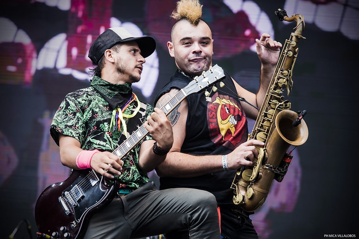 Cosquín Rock '16: Día 3 - Pasó la décimo sexta edición del festival en las sierras de Córdoba, y en su última jornada el escenario principal mostró grandes presentaciones de Bersuit Vergarabat, Babasónicos y los debutantes Los Caligaris y los uruguayos La Triple Nelson. d0868470 8867 448d 89ba 9d2722be7876