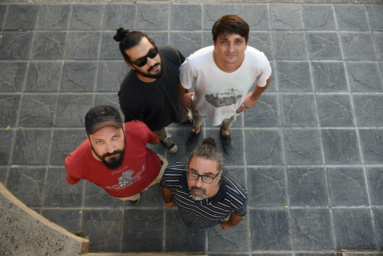 Radio Magma: "Queremos seguir ampliando el abanico musical" - Este primer larga duración de Radio Magma fue grabado durante una presentación en Paraná, como teloneros de Sergio Ch, en una fecha organizada en 2017. d4567cd4 4dfb 4725 993f 77b3d2e28079