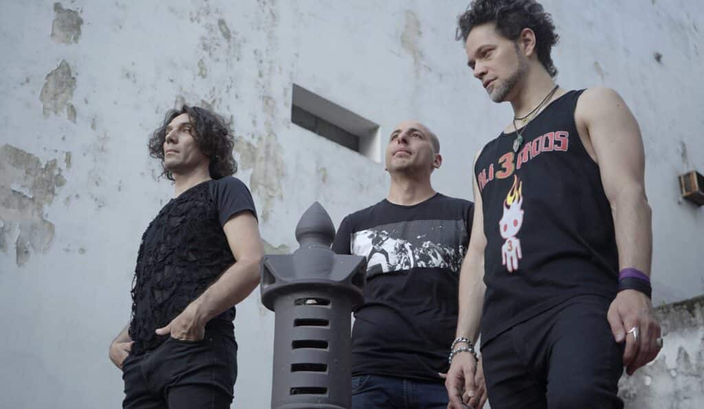 Fr3ak & los Ali3nados - La historia de la banda, según su propia info de prensa: Fr3ak & los Ali3nados