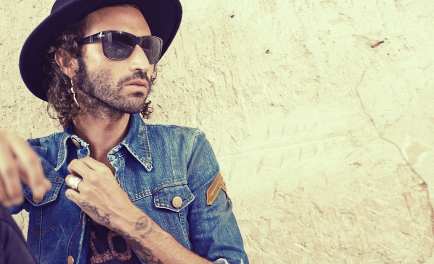 Leiva: "Pereza ya fue" - Desde hace una década, cuando aún tocaba junto a Rubén Pozo en Pereza, Leiva comenzó su romance con la Argentina. Historia amorosa que en realidad data de la influencia rockera de artistas como Los Rodríguez, Ratones Paranoicos, Fito Páez, Charly García y que forman parte del ADN musical del dúo con el que grabaron seis discos y fueron furor en España. leiva
