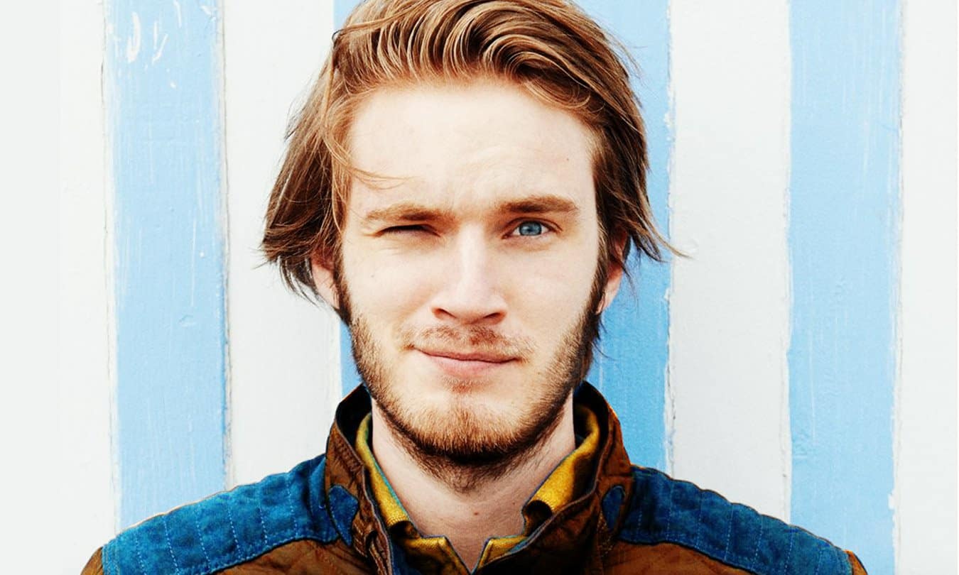 Que Youtube pague - Comparemos el contraste entre el rubro musical y YouTube. Taylor Swift facturó 39,7 millones de dólares en 2014, comparados con los 7,4 millones de PewDiePie. A simple vista, pareciera que se hace justicia para los músicos... hasta que comenzás a estudiar el detalle y ya la cosa cambia. pewdiepie