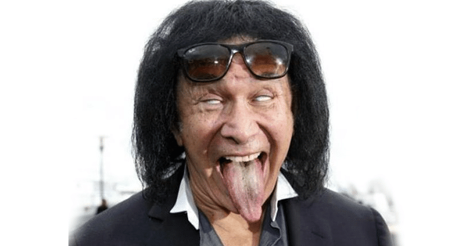 Gene Simmons visitará Argentina con su banda - El bajista y líder de Kiss tocará en Capital Federal, el próximo 24 de octubre junto a la La Gene Simmons Band y las entradas se pueden adquirir a través de Ticketek. Las entradas para ver a Simmons en el Polideportivo porteño de Argentinos Juniors oscilan entre los $899 a $1300 y en cuanto al contenido del concierto se sabe que es una gira con varias canciones de la Lengua del Rock.
El artista de origen israelí, reconocido por formar parte de histórica banda neoyorquina, se presentará en el estadio Malvinas Argentinas el próximo martes 24 de octubre. De este modo, se suma otra fecha a la ola de shows de la segunda mitad de año.
El barrio porteño de La Paternal cobijará a La Gene Simmons Band, un grupo formado por el guitarrista Phil Shouse, el baterista Jarred Pope, el guitarrista/bajista Jeremy Asbrock y el guitarrista Ryan Cook. 2845087b 4366 4723 8615 7d31a1af63e0