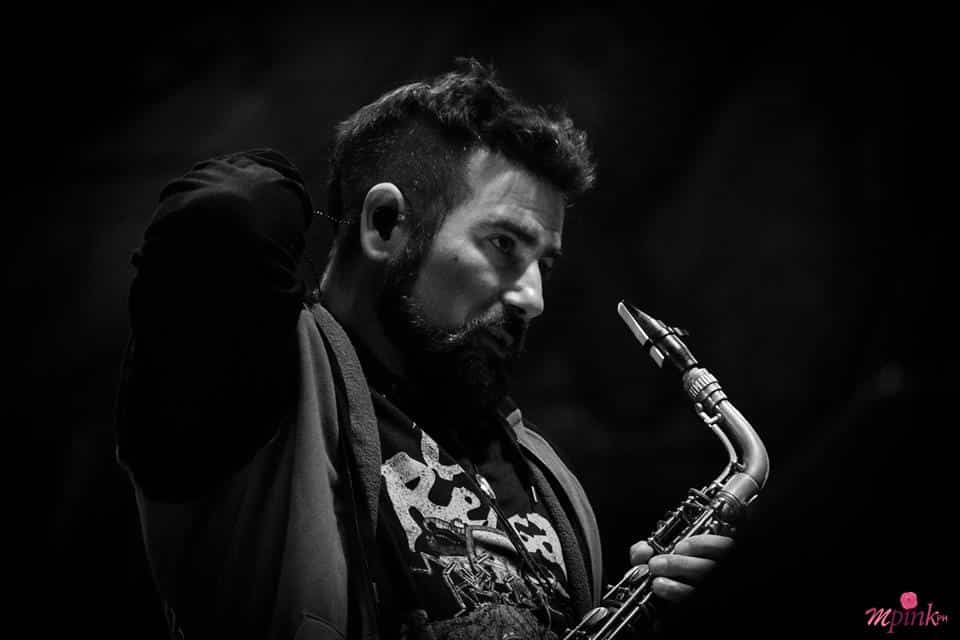 La Renga: la furia de la Bestia Rock, en Rosario - Corazón fugitivoTripa y corazónA tu ladoA la carca mi rocanrolAl que he sangradoNómadesMotoralmaisangreCuando vendránEl twist del pibeLa furia de la bestia rockDespedazado por mil partesEn el baldíoVoy a bailar a la nave del olvidoLa balada del diablo y la muerteBien altoSan MiguelSer yoReíteEl rey de la triste felicidadEl rito de los corazones sangrandoArte infernalOportunidad oportunaEl reveldeEl viento que todo empujaEl final es en donde partÍ 30bca070 be54 4786 a273 91460cf3ee3b
