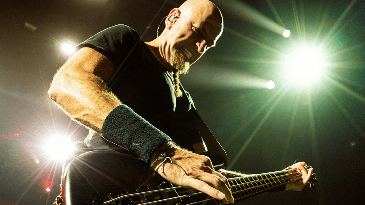 Shavo Odadjian: "System of a Down nunca va a morir" - -John Dolmayan, el baterista de System of a Down, me contó que nunca fumó marihuana. ¿Trataste de convencerlo para que probara algo de 22Red? 41c8d215 c6bb 4320 9d8f 657d4ce3d346