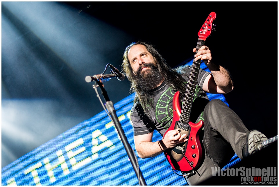 Dream Theater volvió a la Argentina - El quinteto estadounidense de metal progresivo pasó nuevamente por nuestro país para presentar su disco más reciente, "Dream Theater", y festejar los aniversarios de dos de sus trabajos más aclamados: "Awake" (1994) y "Metropolis Pt.2: Scenes From a Memory" (1999). 72781a35 81c6 4c0e 8b8a 4796a9ba8c1e
