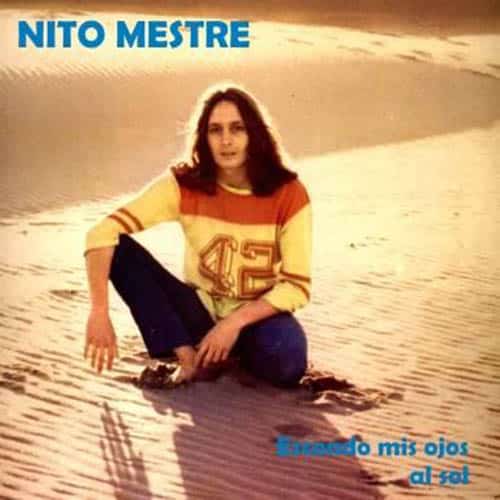 "Escondo mis ojos al sol", Nito Mestre - Este álbum es el segundo trabajo de estudio de Nito Mestre a partir de la disolución de Los Desconocidos de Siempre y se lo puede definir como una continuación de "20/10". 7ea2236e 5309 4511 b38b 544543896fc4