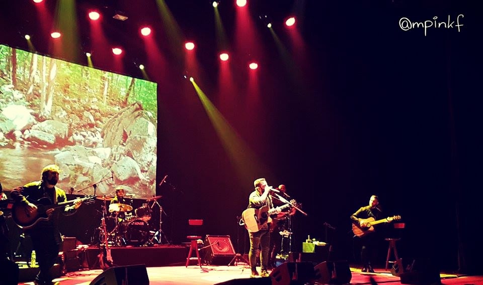Piti Fernández debutó en vivo con su “Conmigo mismo” en Rosario - Un Piti Fernández familiero, reflexivo, nostálgico e intimista exhibió su ópera prima basada en su árbol genealógico, agradeciendo también al público pastillero por bancarlo en este ambicioso proyecto. 91fee871 0677 4b86 86db 84236e1cbcb8