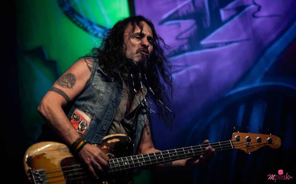 La Renga: la furia de la Bestia Rock, en Rosario - Corazón fugitivoTripa y corazónA tu ladoA la carca mi rocanrolAl que he sangradoNómadesMotoralmaisangreCuando vendránEl twist del pibeLa furia de la bestia rockDespedazado por mil partesEn el baldíoVoy a bailar a la nave del olvidoLa balada del diablo y la muerteBien altoSan MiguelSer yoReíteEl rey de la triste felicidadEl rito de los corazones sangrandoArte infernalOportunidad oportunaEl reveldeEl viento que todo empujaEl final es en donde partÍ 99b2b3ab 4e74 4dd7 949d 89abef09953a