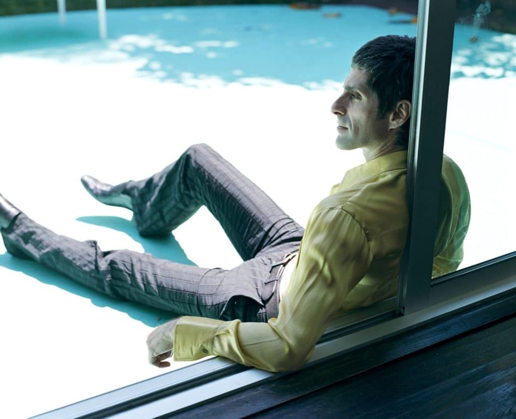 Perry Farrell: "Si no entramos al Hall of Fame, se me va a romper el corazón" - “Hola, ¿sos el rey del día y de la noche?”, pregunta Perry Farrell del otro lado de la línea. “¿Qué?”, responde este periodista. “¡Si sos el rey del día y de la noche!”, vuelve a decir. “No, creo que no…”. “Ah, está bien. Entonces me debo haber equivocado. Había un tipo que vino al Lollapalooza Chicago este año, que también se llamaba Fabrizio –señala-. Pasaba con su carrito de golf diciendo: ‘¡Soy el rey del día y de la noche, soy el rey del día y de la noche!’. Deberías haberlo visto. ¡No lo voy a olvidar nunca!”. Perry Farrell 2