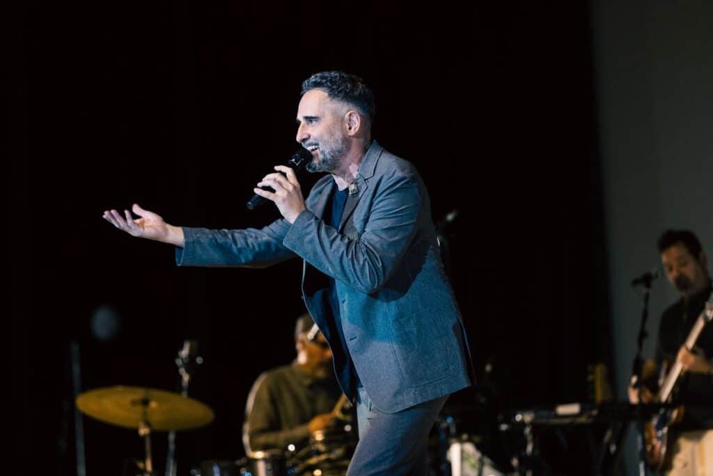 Jorge Drexler - La historia de Jorge Drexler, según su propia página web: Jorge Drexler