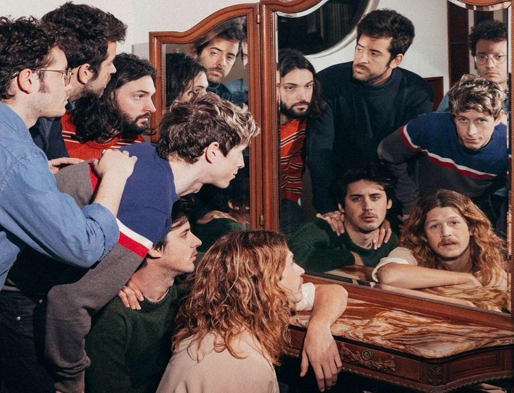 Goyo Degano: "Nuestro plan es seguir girando por la Argentina en diferentes puntos" - Bandalos Chinos atraviesa uno de los mejores momentos de su carrera, tras el lanzamiendo del exitoso "Bach", que se grabó en los Estados Unidos. La banda experimentó trabajar con Adán Jodorowsky y casi no tuvo descanso. La previa del show que darán junto a Salvapantallas en Rosario está aquí. 84fb7b27 82a4 4d2d 8581 c576af5512fa