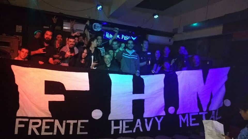 Heavy metal, organizado y solidario - La Argentina está pasando por una situación económica y social delicada donde las personas más marginadas están recibiendo la peor parte. En medio de esta profunda crisis surge el Frente Heavy Metal (F.H.M.), una organización solidaria que busca visualizar y combatir las principales problemáticas sociales que atraviesa el país. b2cc6b5a 84ac 4361 9126 3c103dafd52a