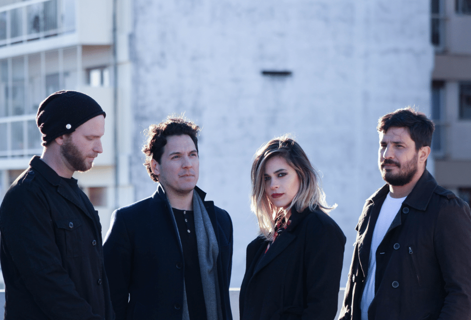 Holms: "La oscuridad puede transformarse en algo hermoso" - Holms presentará su EP el viernes 19 de octubre en el teatro El Cubo (Zelaya 3053, Buenos Aires). Las anticipadas se consiguen contactando a la banda (oficialholms@gmail.com). c2c27641 f4f9 46e7 9545 3095440936ac