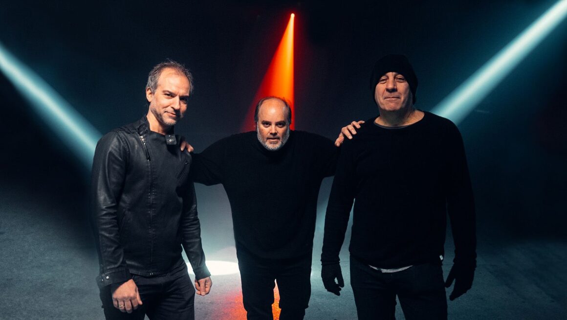La Triple Nelson - La data de la banda, según su propia página web: La Triple Nelson, 2025