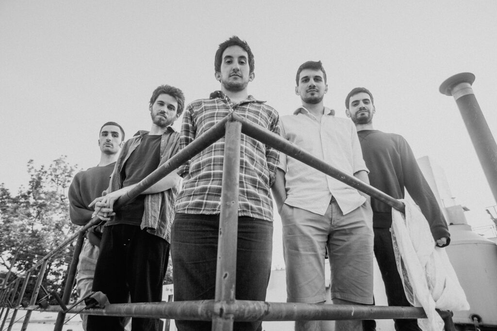 Madison y Los Imaginarios - Este quinteto lanzó un EP en 2015 que fue grabado y mezclado en Bix Producciones Sonoras. El mismo se llama "Otoño Invierno" y cuenta con dos canciones, en las cuales colaboraron Juan Ciovini, en percusión, y el arte del material (disponible en Bandcamp) estuvo a cargo de Valeria Caballero. Madison y Los Imaginarios