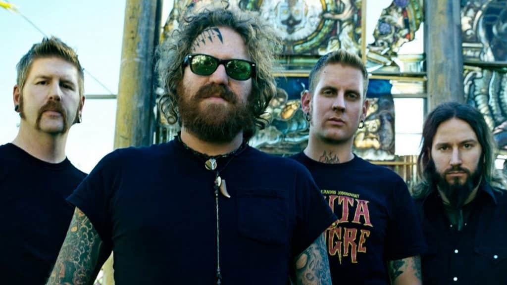 Mastodon: la entrevista más rara de todas - -¡No, no te preocupes! Cuando no te respondí fue porque estaba dando vueltas desnudo por el país, o paseando por el bosque bajo el efecto de unos hongos alucinógenos. Soy un tipo difícil de rastrear, amigo. Ah, y avisame si querés ese bendito tatuaje. mastodon2