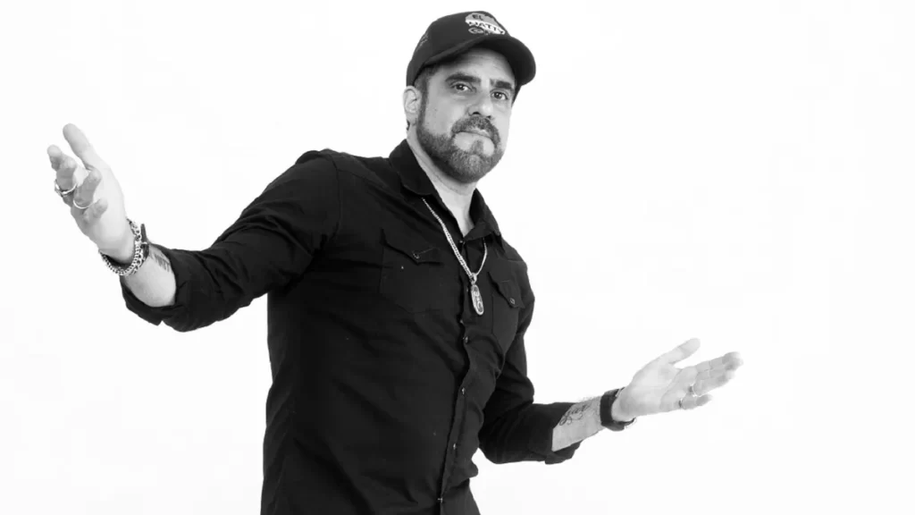 El Natty Combo - El Natty Combo se trasladó a San Luis para grabar "El don", a mediados de 2010. Contaron con Luis Alfa de Resistencia Suburbana y Néstor Ramljak de Nonpalidece en el tema "La unión". El Natty Combo