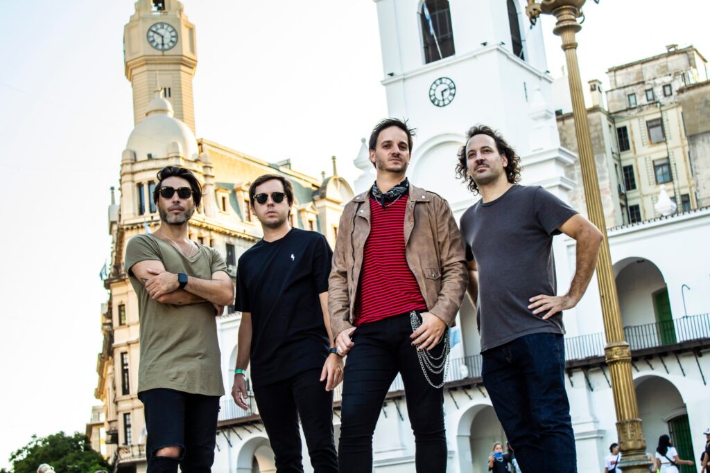 The Kavanaghs - Actualmente se encuentran presentando su álbum debut, titulado simplemente The Kavanaghs, editado por Eternal Sunday Records y publicado por Universal Music Publishing. The Kavanaghs. Foto: José Quiroga
