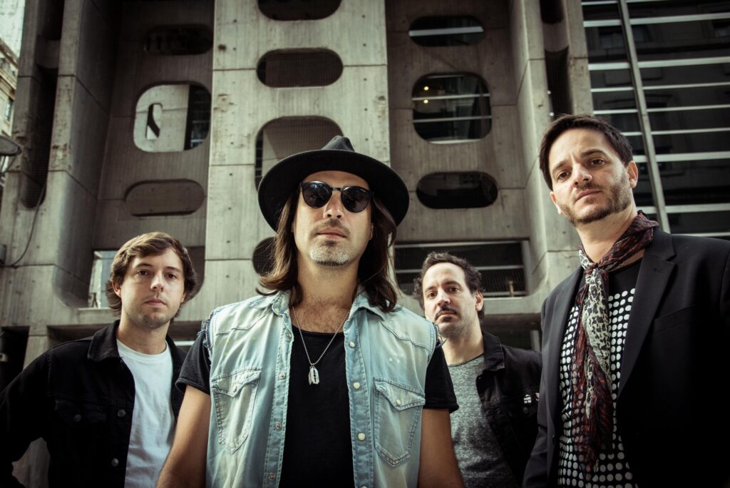 The Kavanaghs - Actualmente se encuentran presentando su álbum debut, titulado simplemente The Kavanaghs, editado por Eternal Sunday Records y publicado por Universal Music Publishing. The Kavanaghs