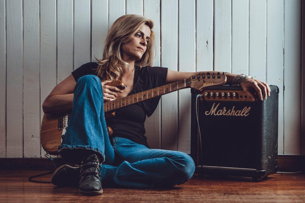 Laura Ros - La historia de la artista, según su propia página web: Laura Ros